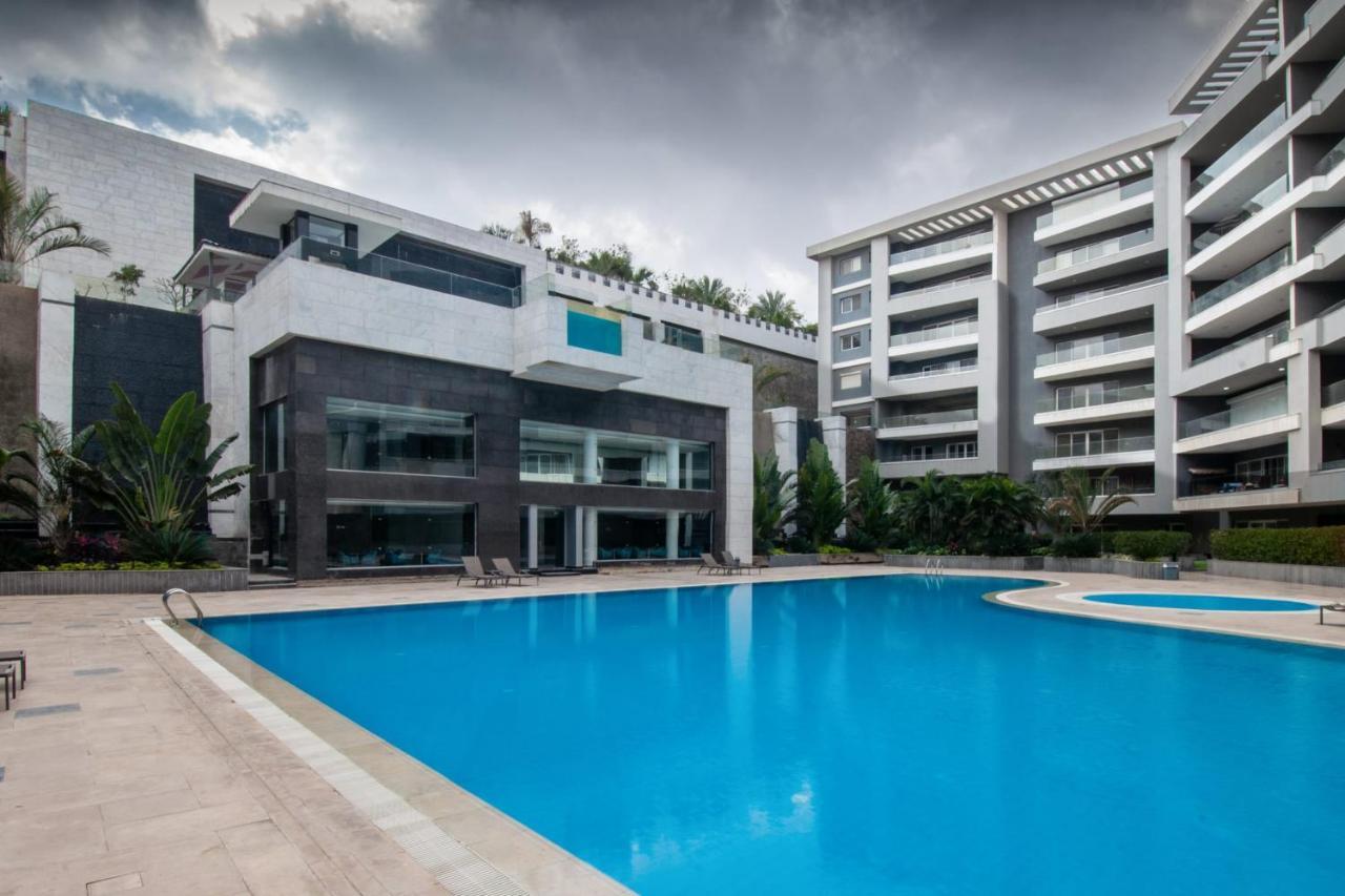 The 2Bdr Compelling Condo 5 Min To Cai Airport Kairo Bagian luar foto